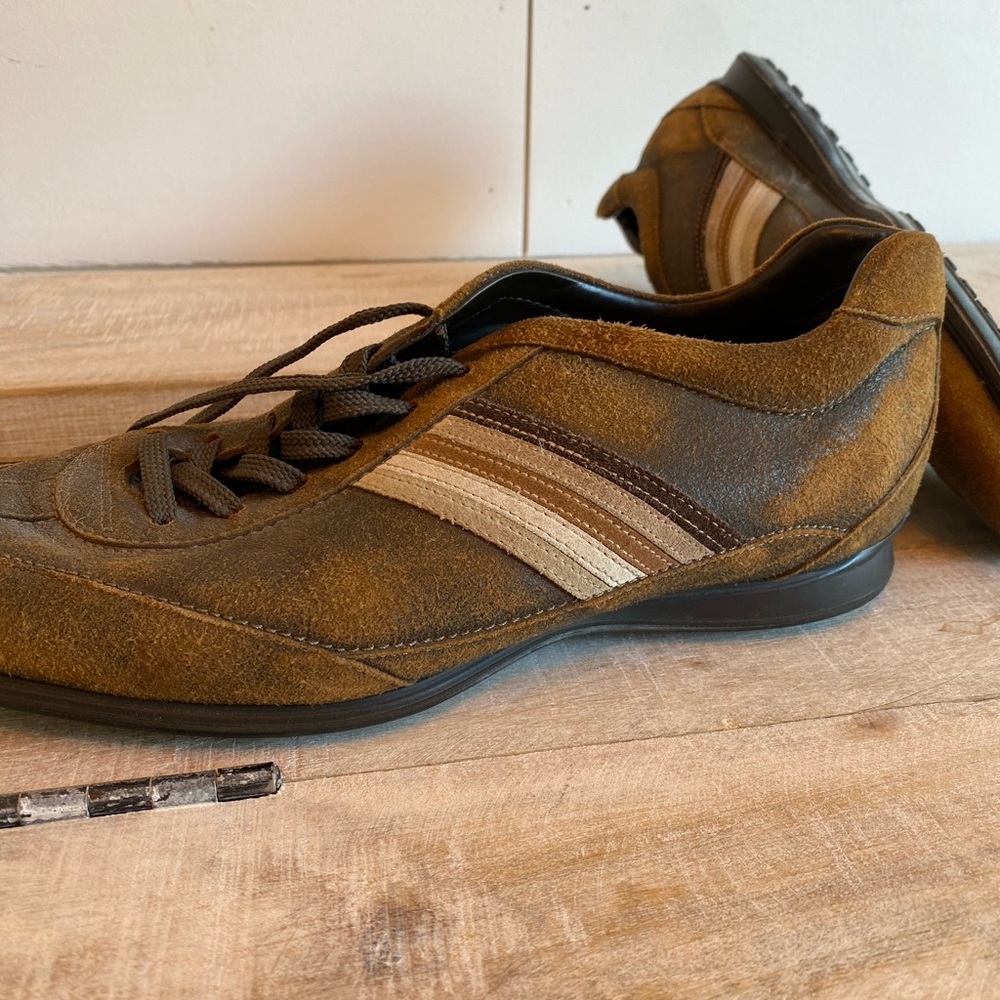 Tod’s Lace Up Shoe